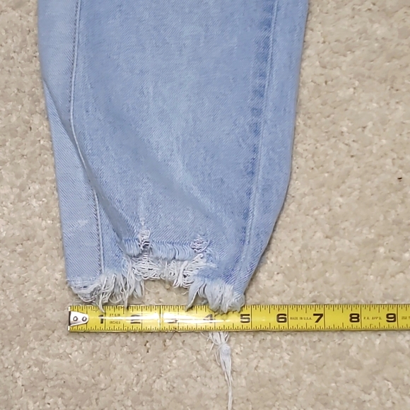 KanCan Erin High Rise Slim Straight Leg Pin Stripe Jeans 7 - Picture 16 of 16